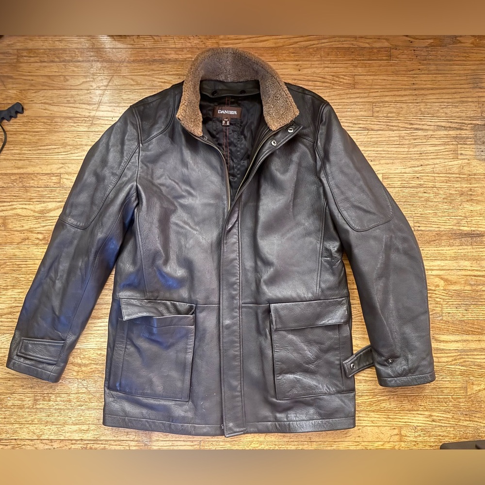 Danier Black Leather Field Jacket with Brown Shearling Collar - Picture 1 of 14